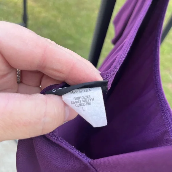 Elegant One-Shoulder Purple Blouse - Picture 5 of 5